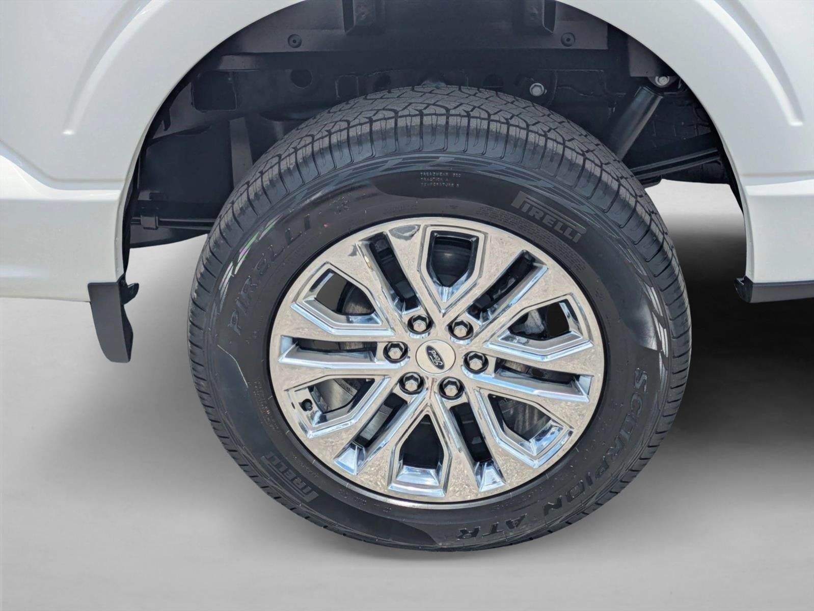 2025 Ford F-150 LARIAT 4WD SuperCrew 5.5' Box