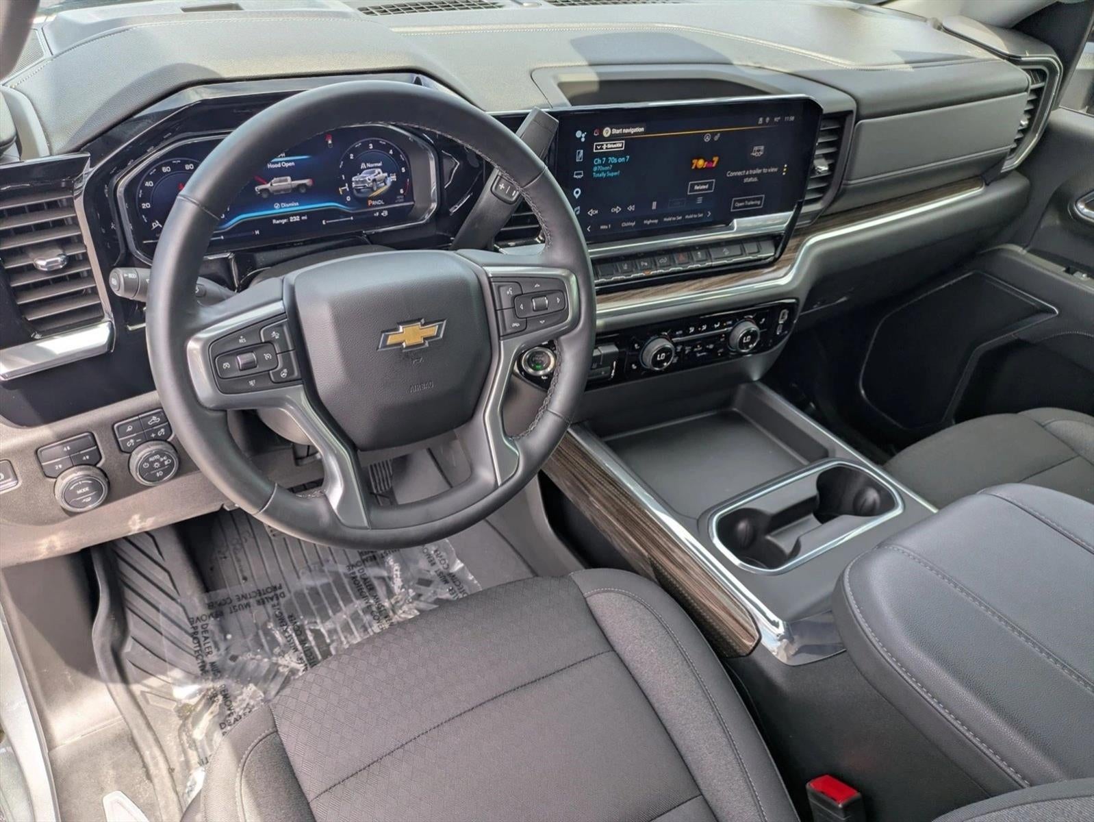 2025 Chevrolet Silverado 2500 HD Crew Cab Standard Box 4-Wheel Drive LT