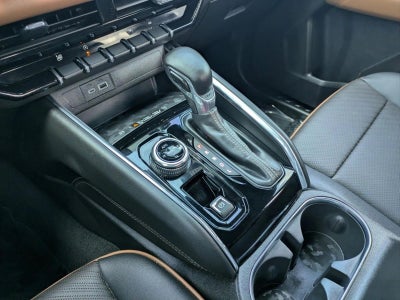 2024 GMC Canyon Crew Cab Short Box 4-Wheel Drive AT4