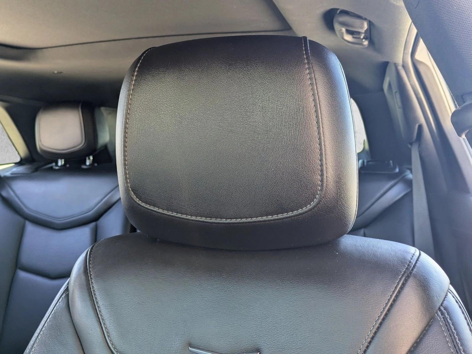 2022 Cadillac XT5 FWD 4dr Premium Luxury