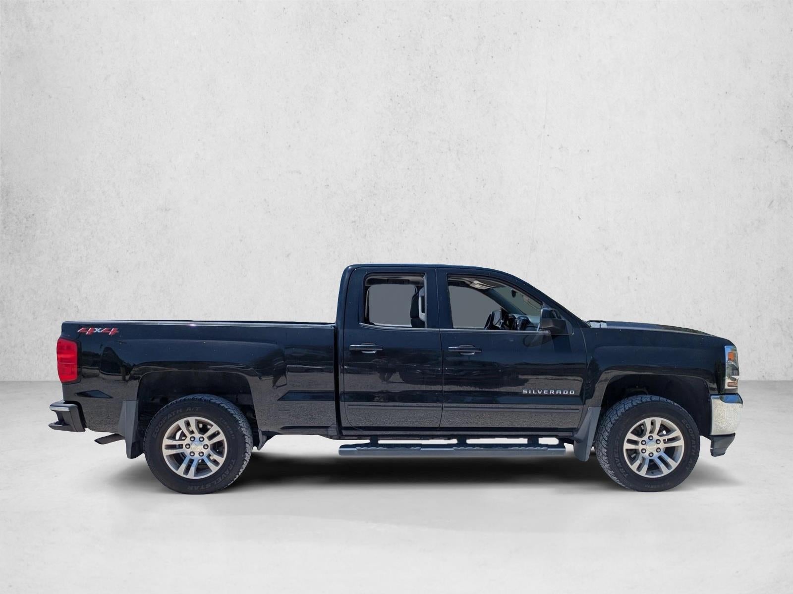 2018 Chevrolet Silverado 1500 Double Cab Standard Box 4-Wheel Drive LT