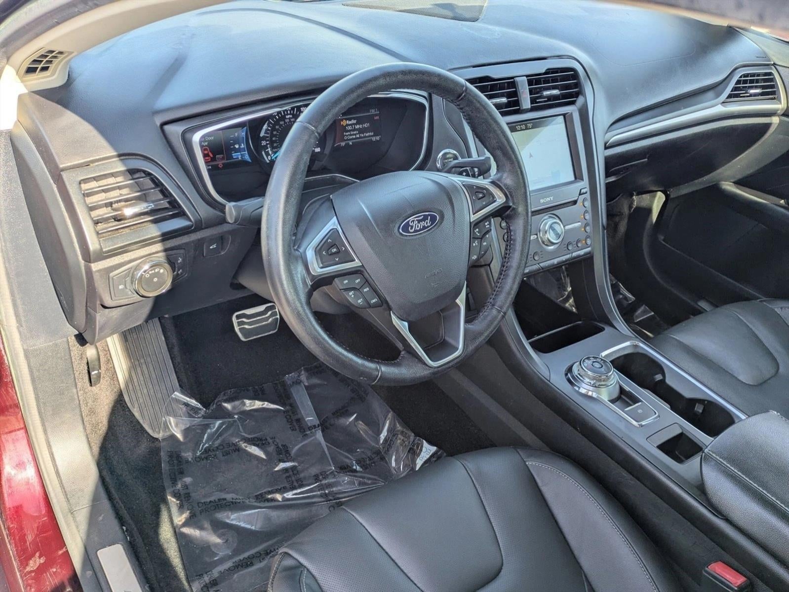 2017 Ford Fusion Titanium FWD