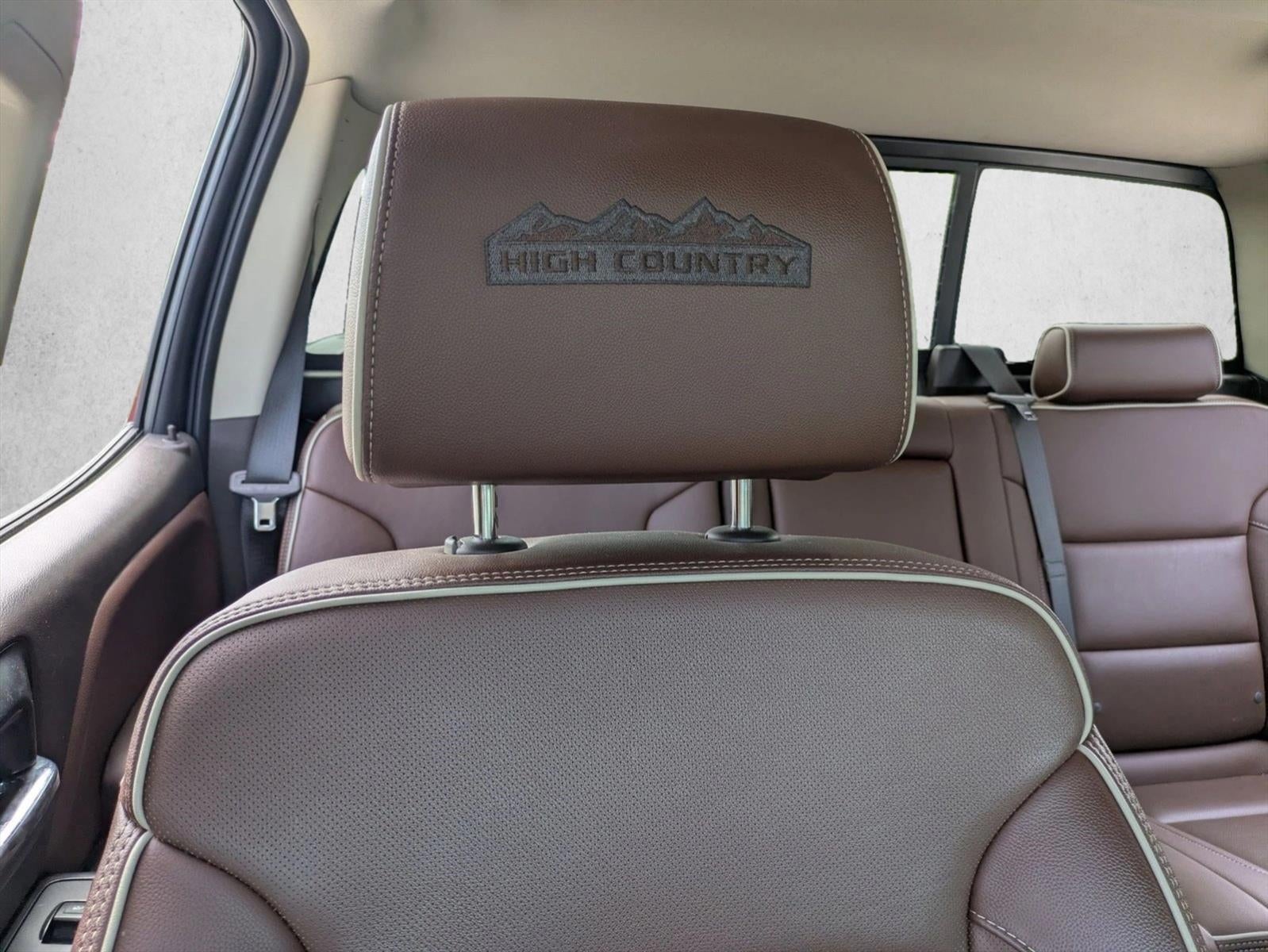 2018 Chevrolet Silverado 1500 Crew Cab Short Box 2-Wheel Drive High Country