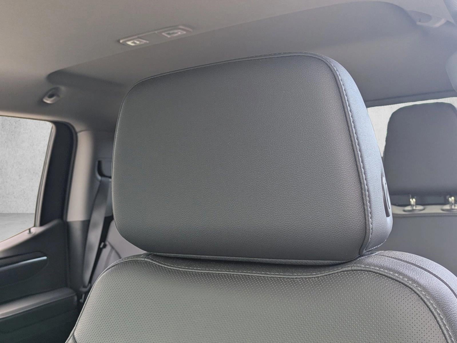 2024 GMC Sierra 1500 Crew Cab Short Box 2-Wheel Drive SLT