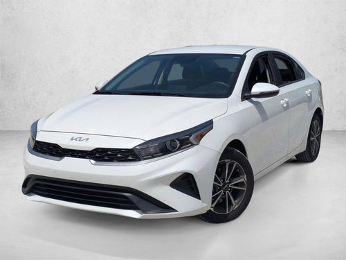 2024 Kia Forte LXS IVT