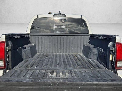 2022 Toyota Tacoma 2WD 2WD SR5 Double Cab 5' Bed V6 AT (GS)