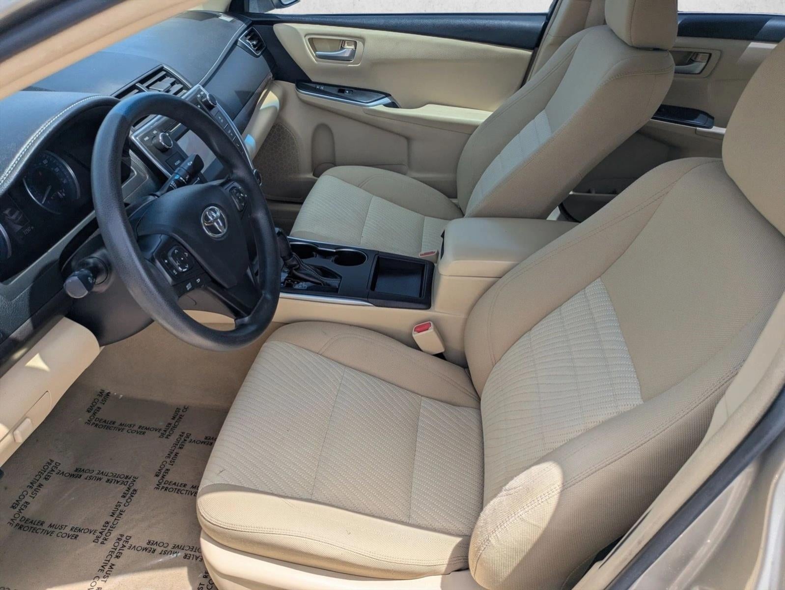 2017 Toyota Camry LE Auto (SE)