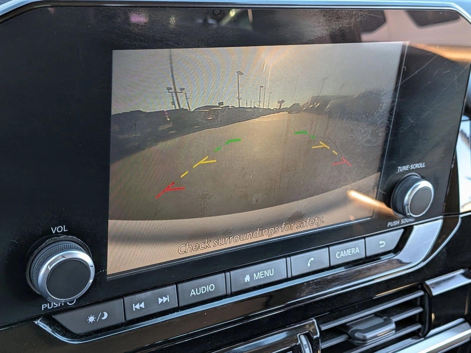 2022 Nissan Pathfinder SV 2WD