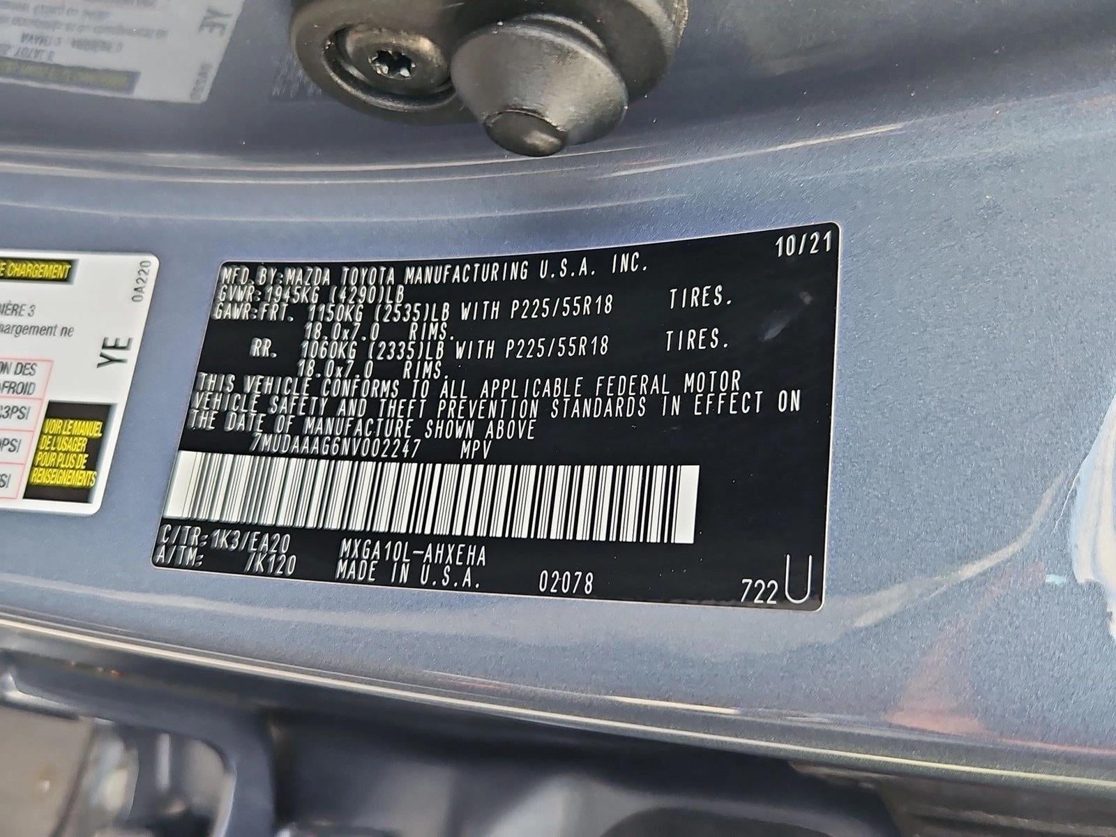 2022 Toyota Corolla Cross XLE 2WD (Natl)