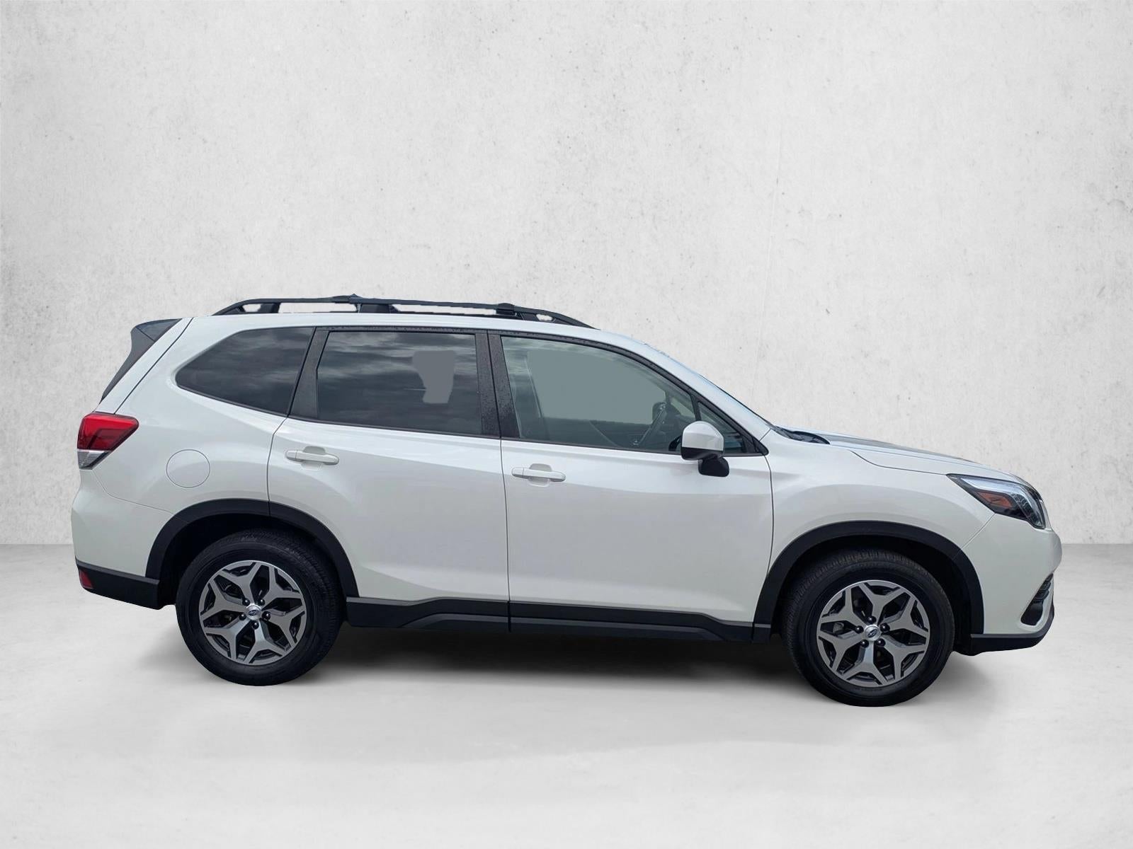 2024 Subaru Forester Premium AWD