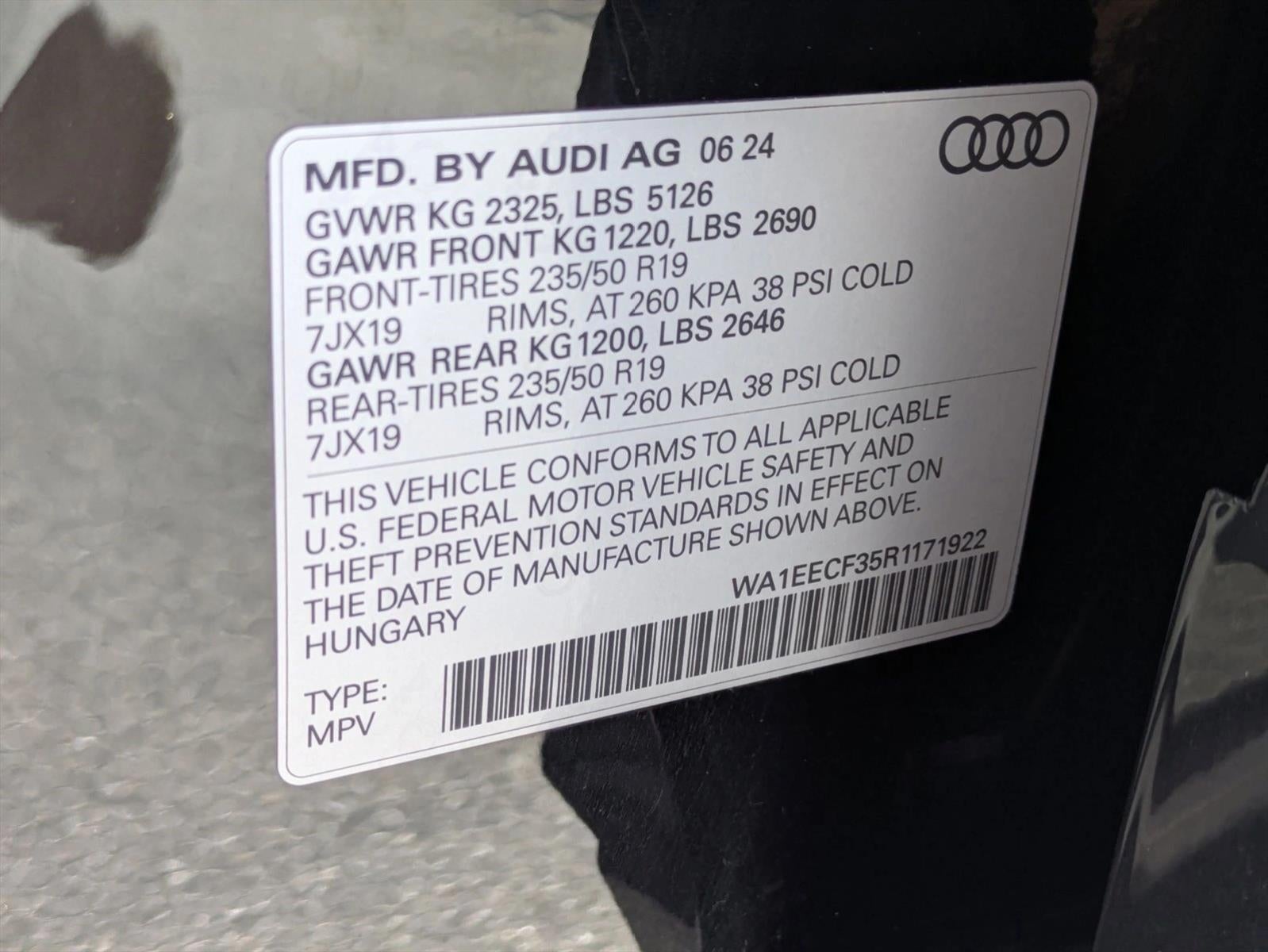 2024 Audi Q3 S line Premium Plus 45 TFSI quattro