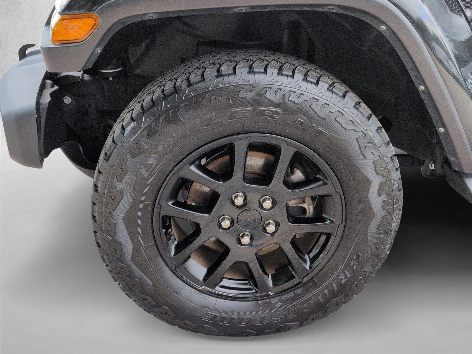 2023 Jeep Gladiator Overland 4x4 *Ltd Avail*