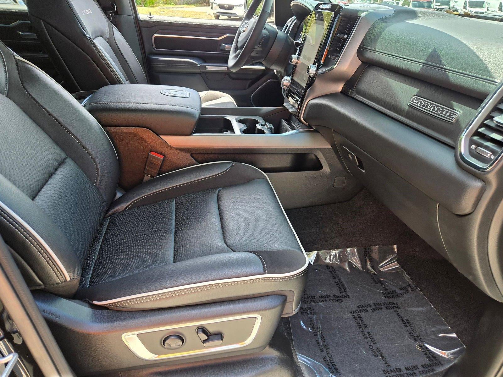 2025 RAM 1500 Laramie 4x4 Crew Cab 5'7" Box