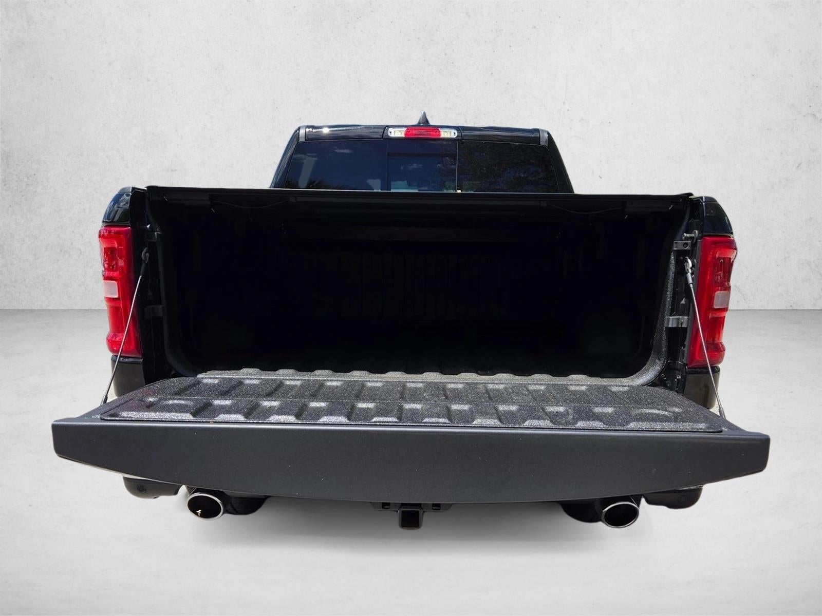 2025 RAM 1500 Laramie 4x4 Crew Cab 5'7" Box