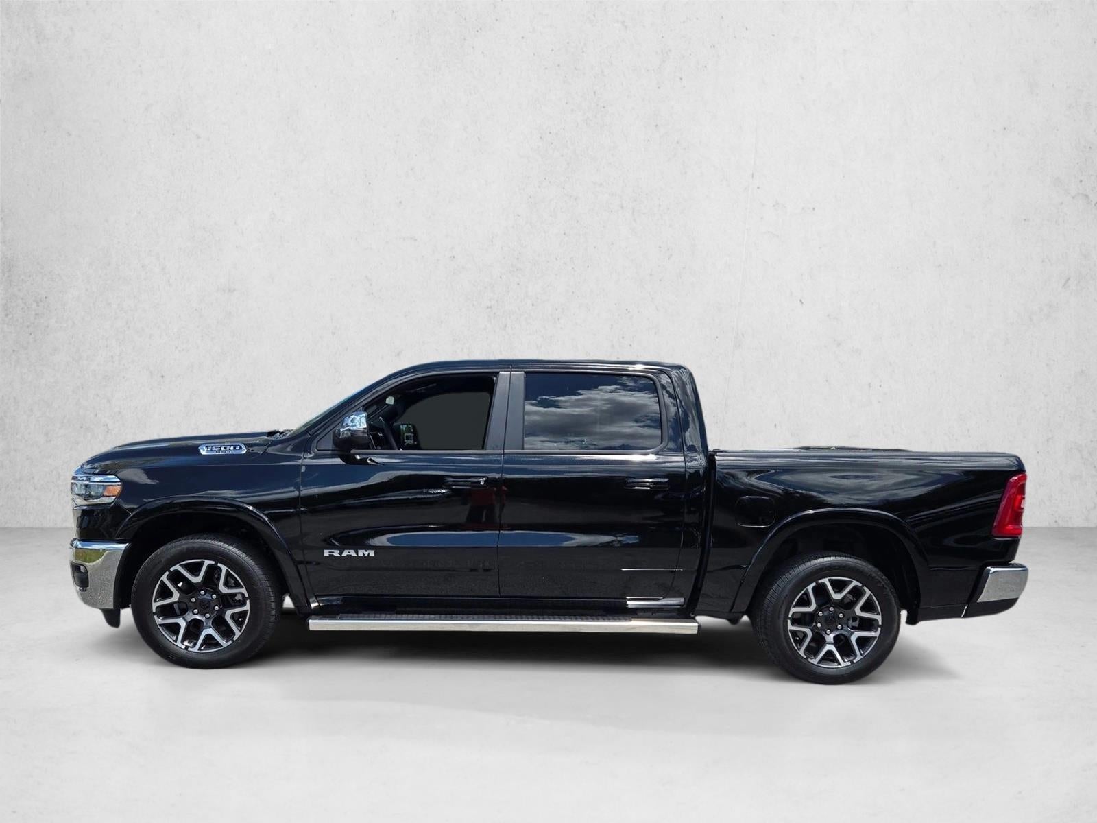 2025 RAM 1500 Laramie 4x4 Crew Cab 5'7" Box