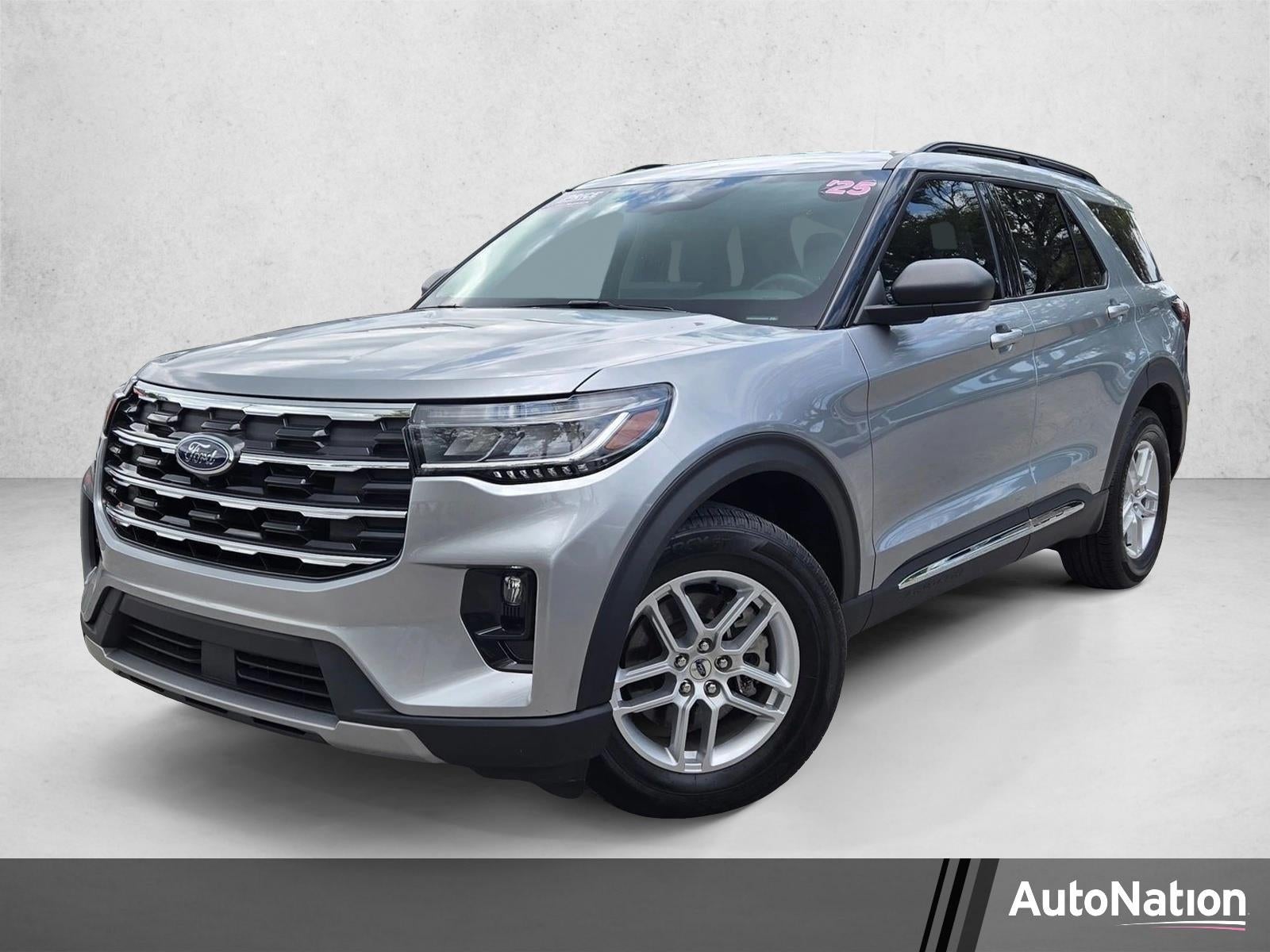 2025 Ford Explorer Active RWD