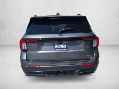 2025 Ford Explorer ST-Line 4WD