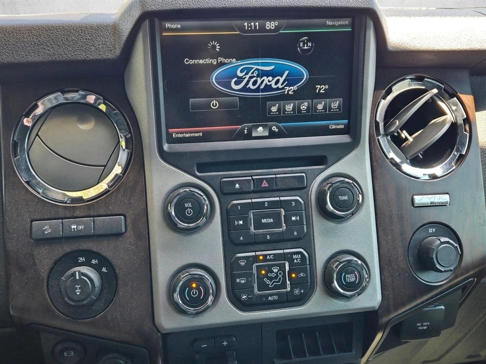 2015 Ford Super Duty F-250 SRW 4WD Crew Cab 6-3/4 Ft Box Lariat