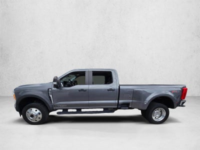 2023 Ford Super Duty F-450 DRW XL 4WD Crew Cab 8' Box