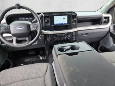 2023 Ford Super Duty F-450 DRW XL 4WD Crew Cab 8' Box