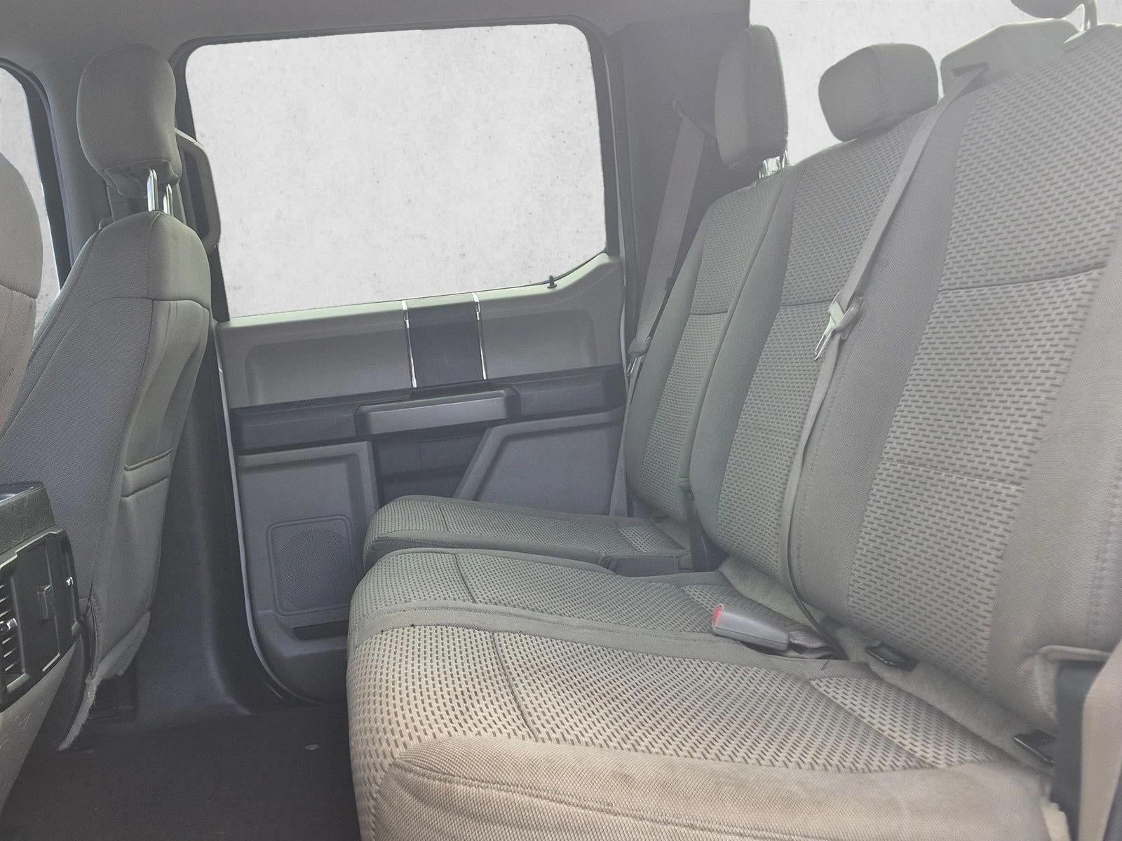 2016 Ford F-150 2WD SuperCrew 5-1/2 Ft Box XLT