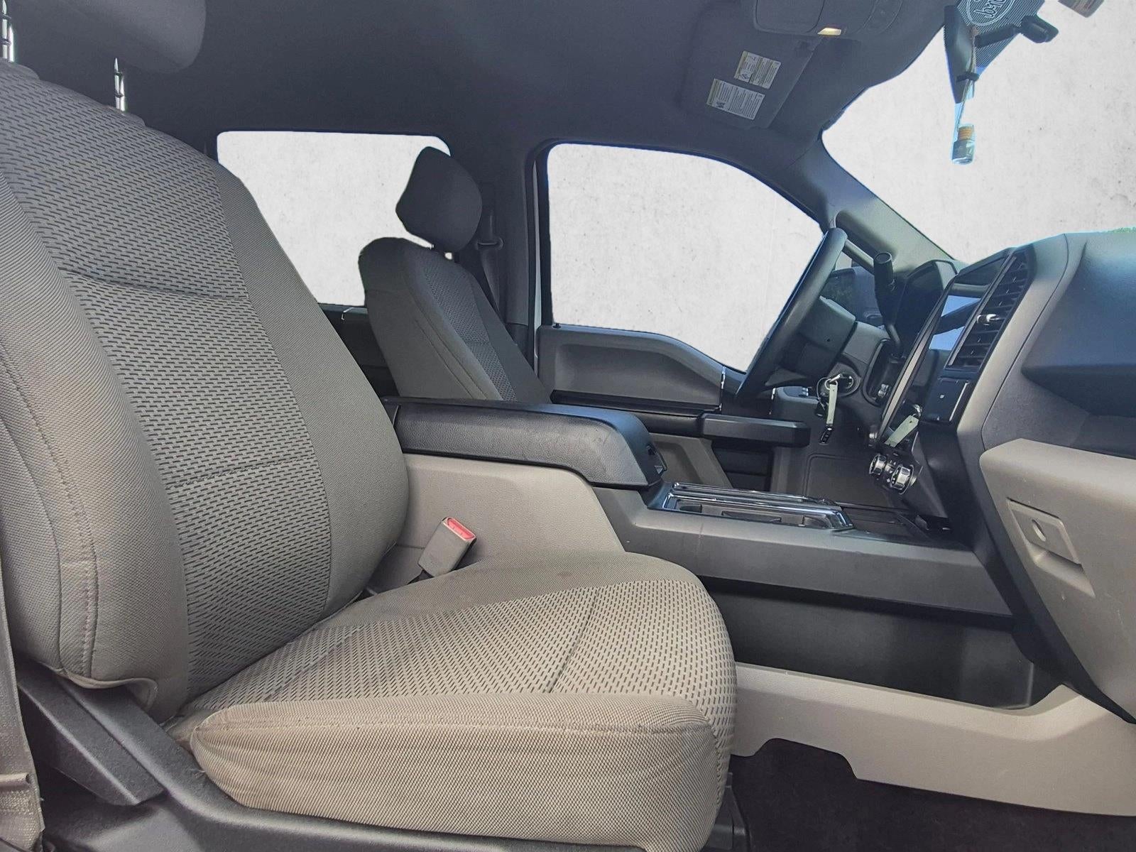 2016 Ford F-150 2WD SuperCrew 5-1/2 Ft Box XLT