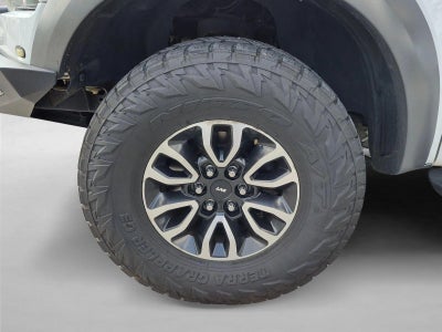 2014 Ford F-150 4WD SuperCrew 5-1/2 Ft Box SVT Raptor