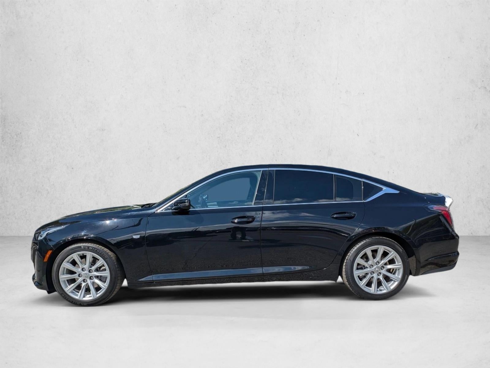2023 Cadillac CT5 4dr Sdn Luxury