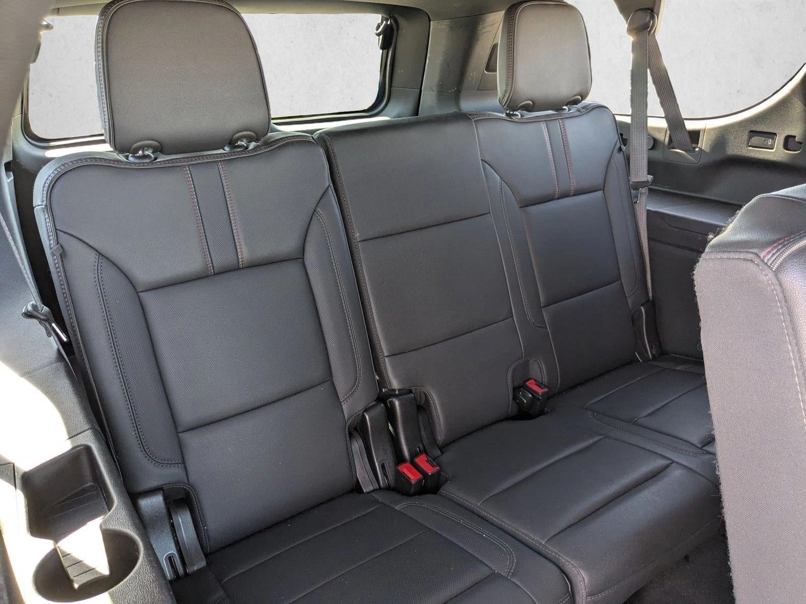 2023 Chevrolet Suburban 2WD RST