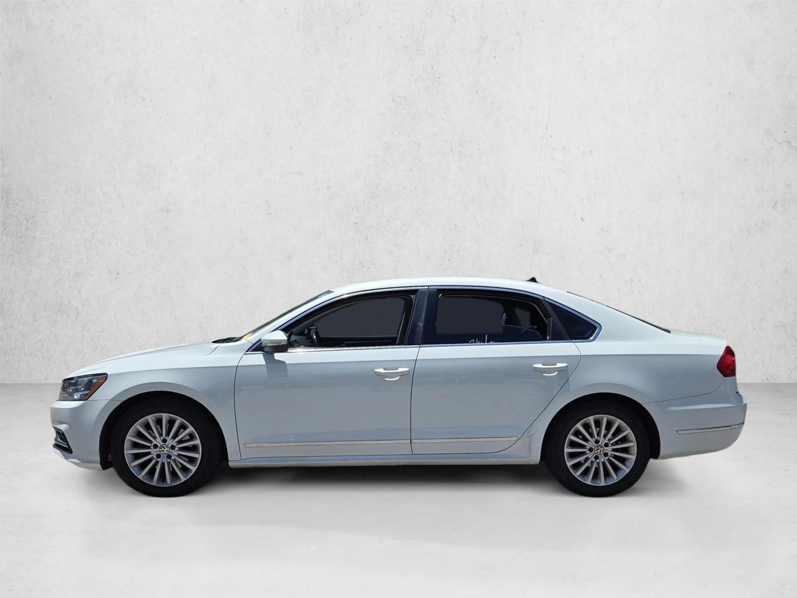 2016 Volkswagen Passat 4dr Sdn 1.8T Auto SE