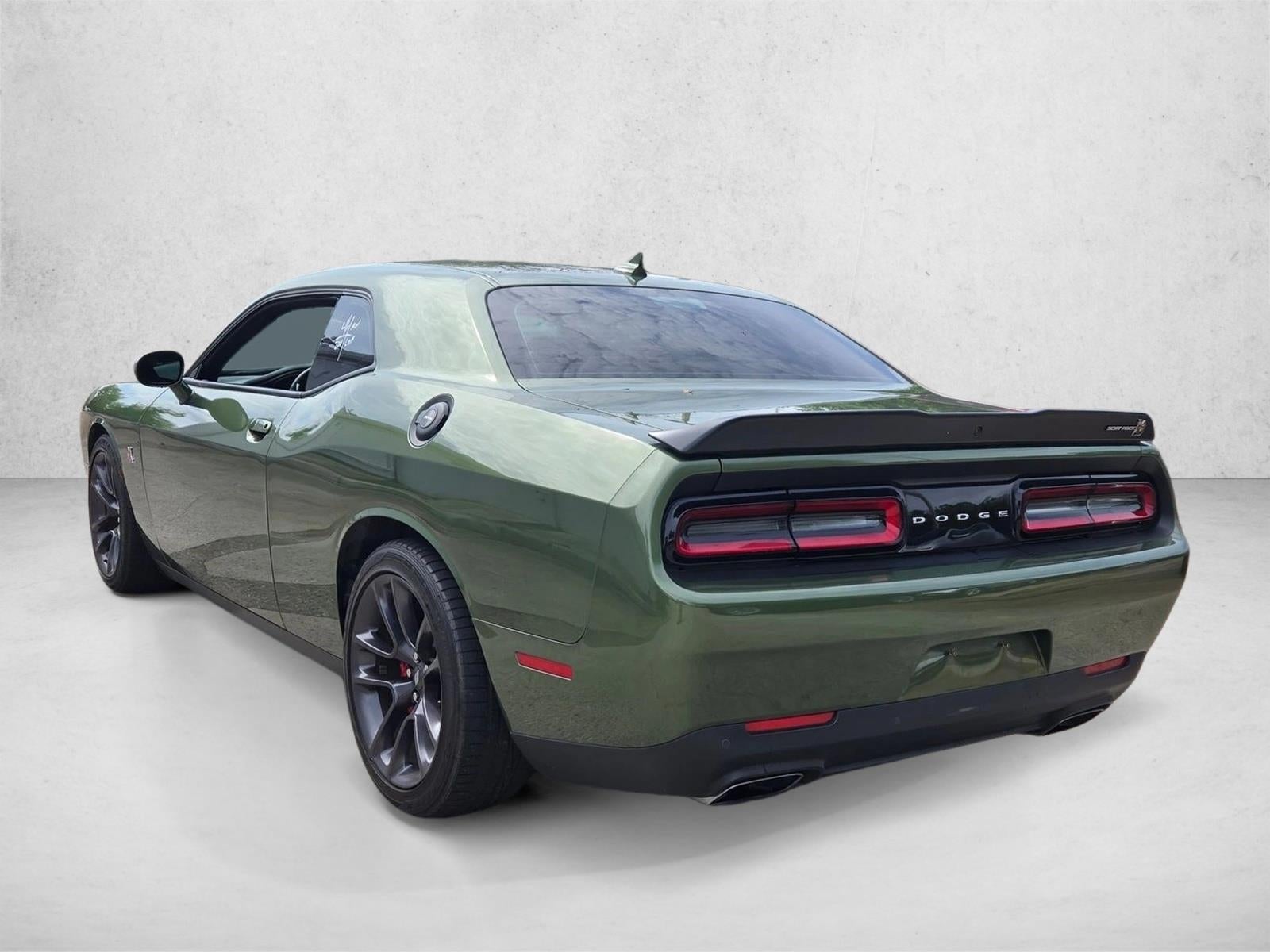 2022 Dodge Challenger R/T Scat Pack RWD