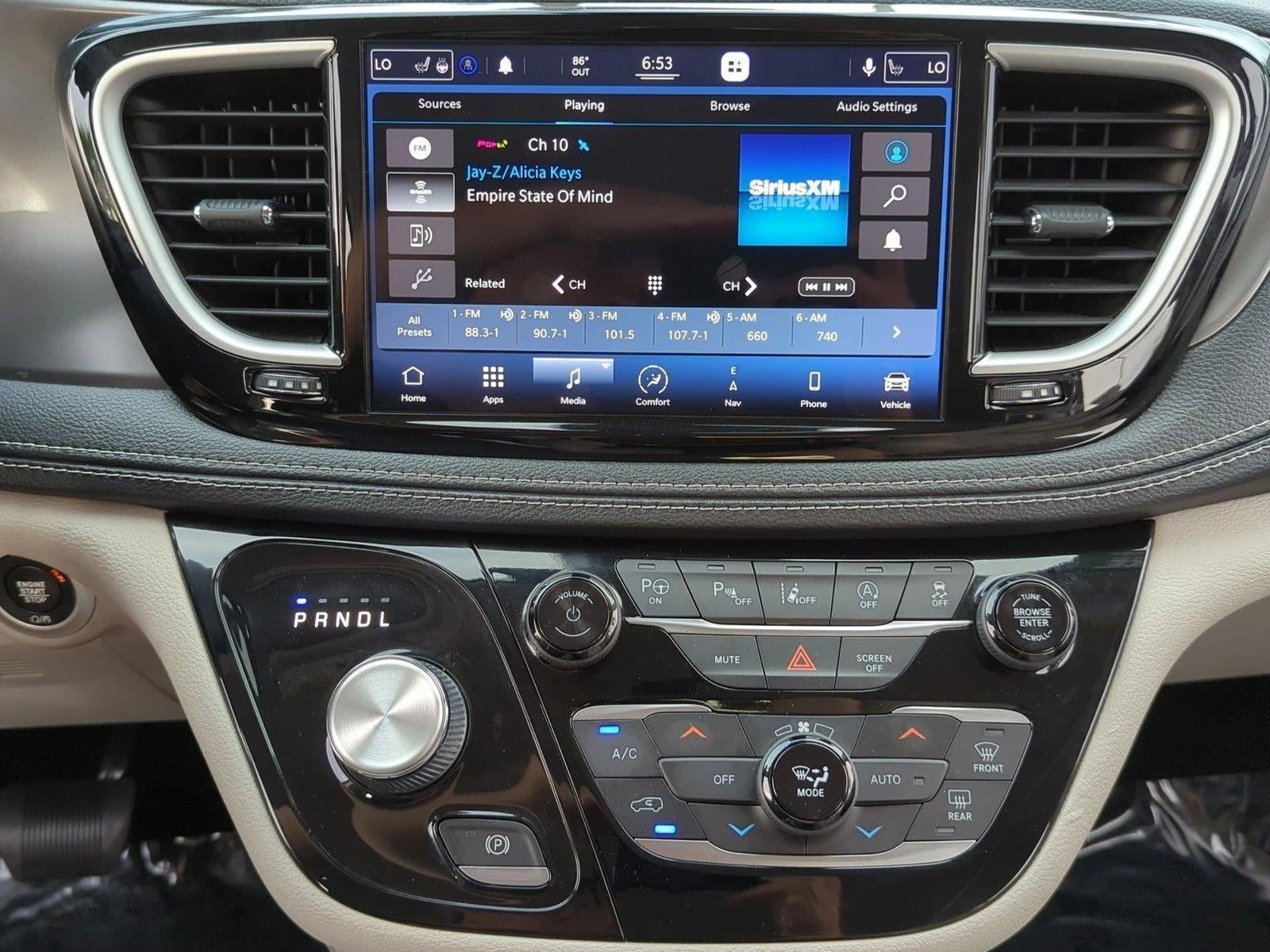 2021 Chrysler Pacifica Touring L FWD