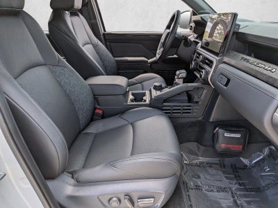 2024 Toyota Tacoma 4WD 4WD Limited Double Cab 5' Bed AT (Natl)
