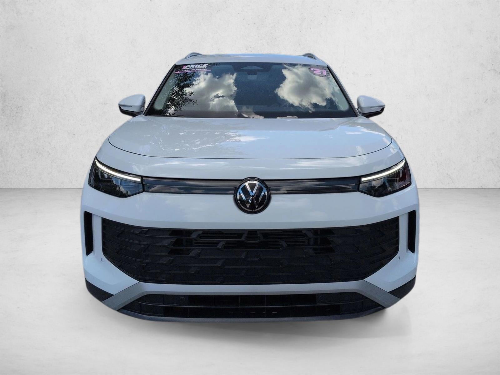 2025 Volkswagen Tiguan 2.0T SE 4MOTION