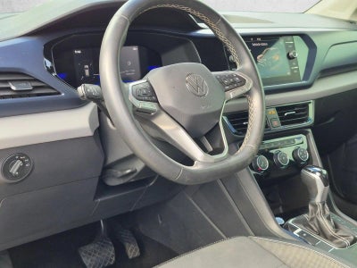 2023 Volkswagen Taos SE FWD