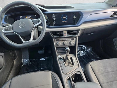 2022 Volkswagen Taos SE FWD