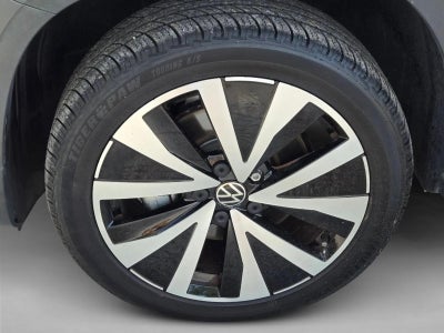 2022 Volkswagen Taos SE FWD