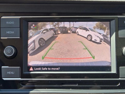 2023 Volkswagen Jetta SE Auto