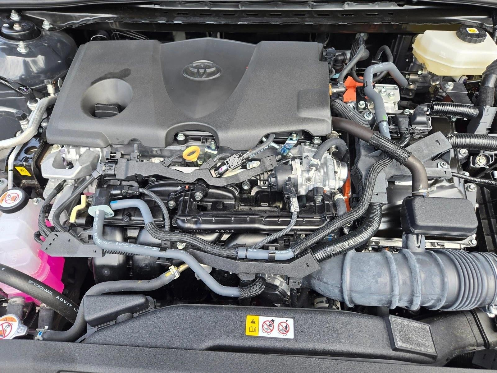 2025 Toyota Camry LE (SE)