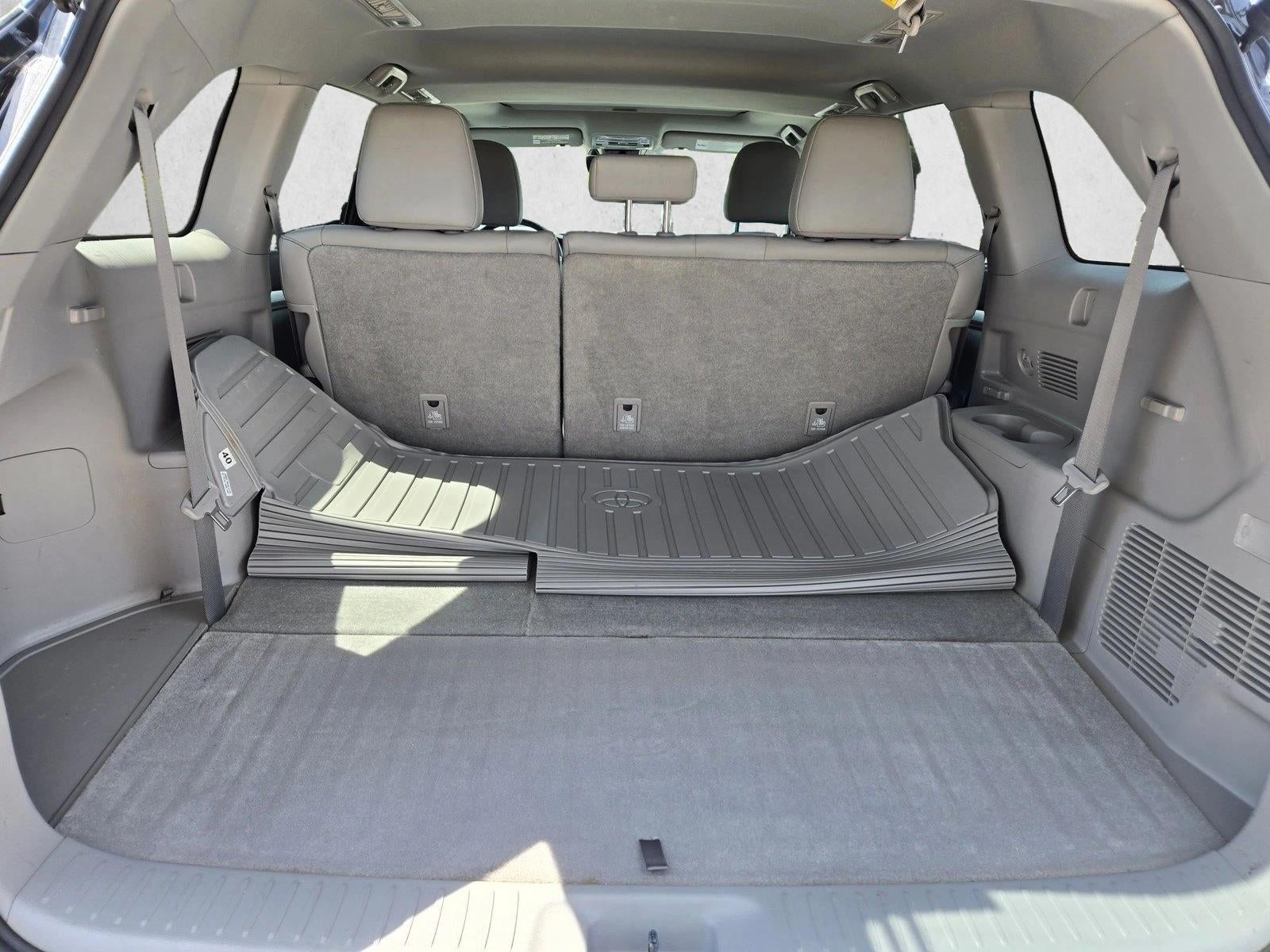 2019 Toyota Highlander Hybrid XLE V6 AWD (Natl)