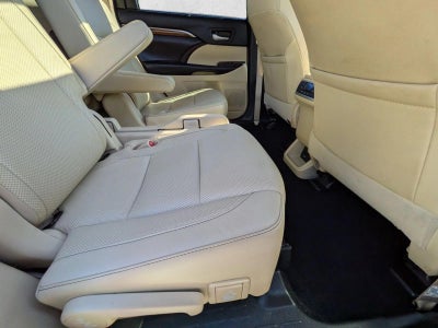 2019 Toyota Highlander Limited V6 FWD (GS)