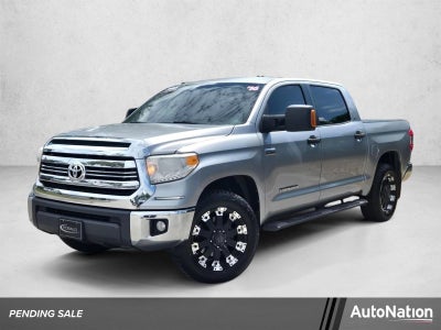 2016 Toyota Tundra 2WD Truck 2WD CrewMax Short Bed 5.7L FFV SR5 (SE)