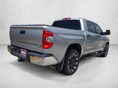 2016 Toyota Tundra 2WD Truck 2WD CrewMax Short Bed 5.7L FFV SR5 (SE)
