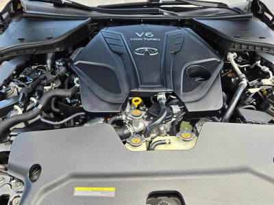 2022 INFINITI Q60 LUXE RWD