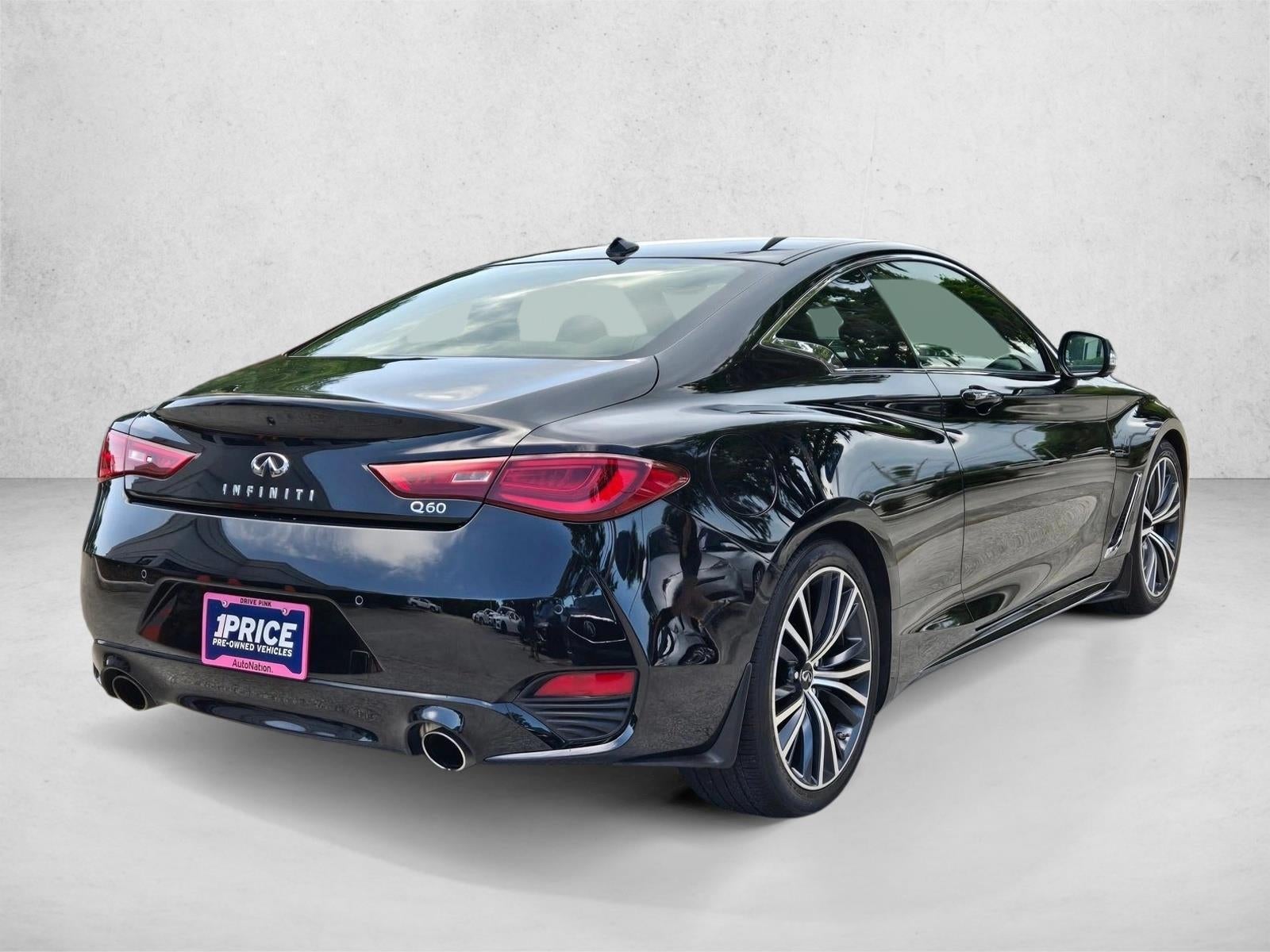 2022 INFINITI Q60 LUXE RWD