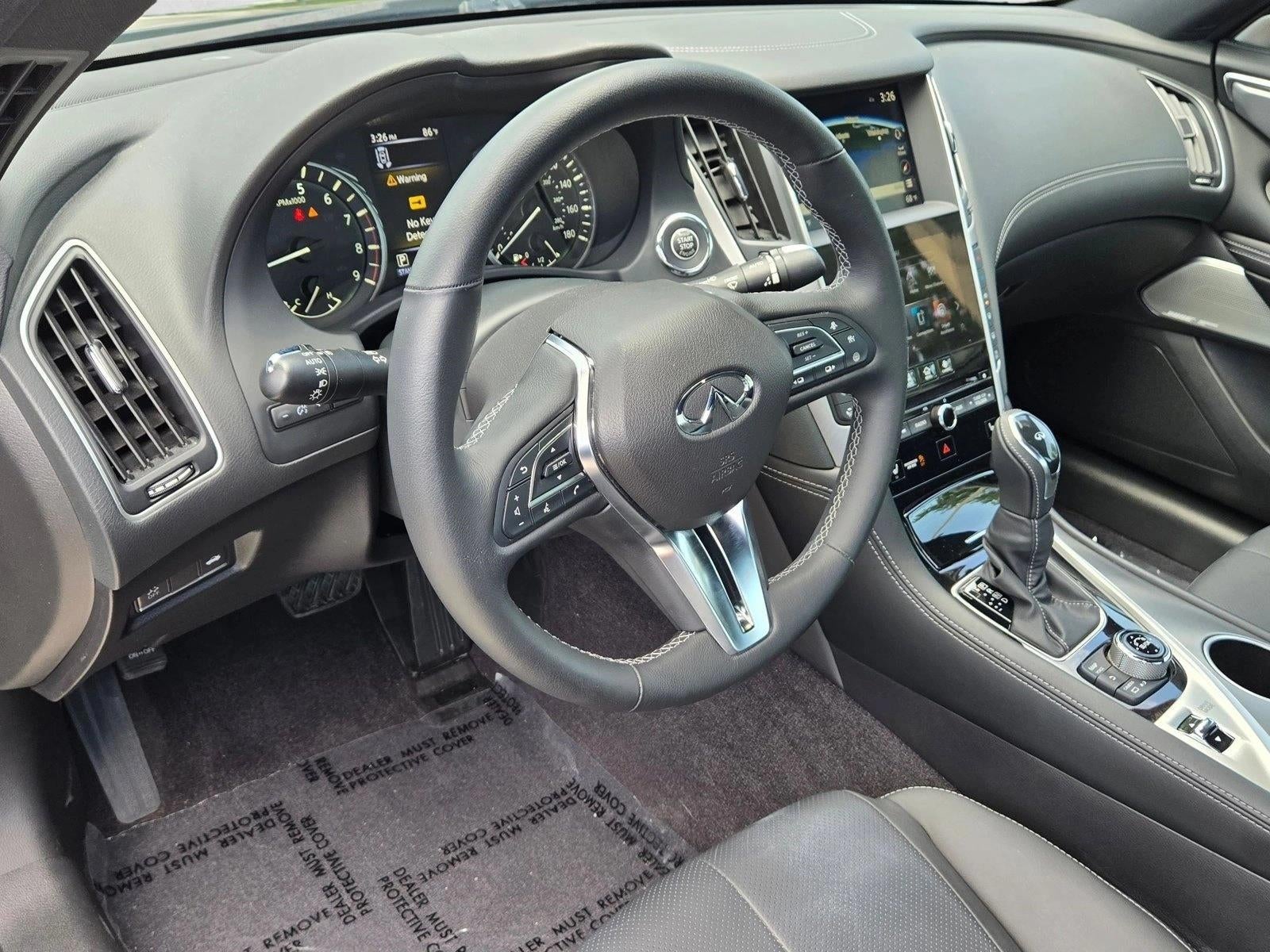 2022 INFINITI Q60 LUXE RWD
