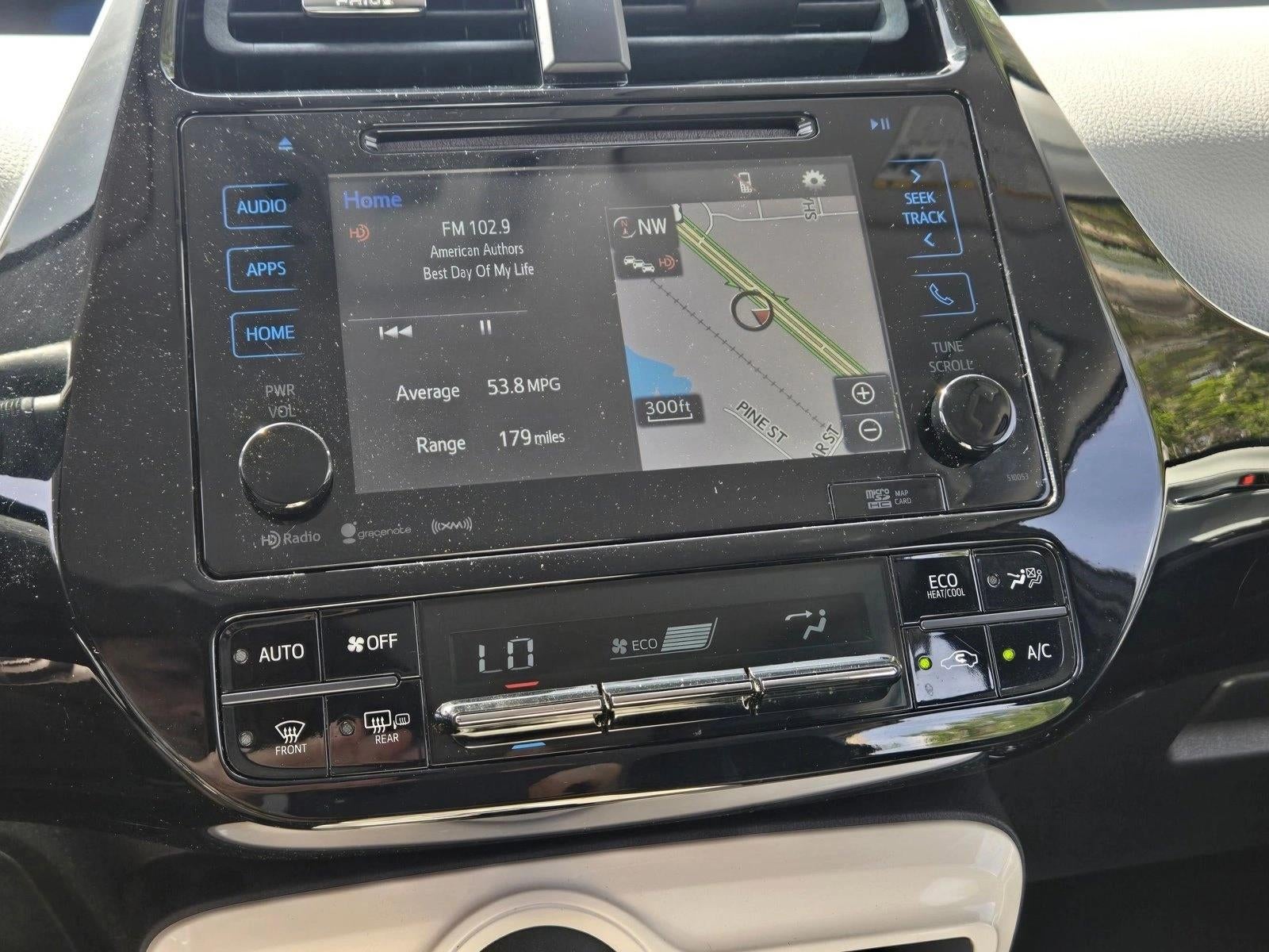 2017 Toyota Prius Three (GS)