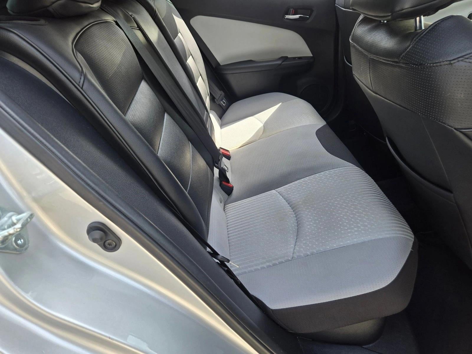 2017 Toyota Prius Three (GS)