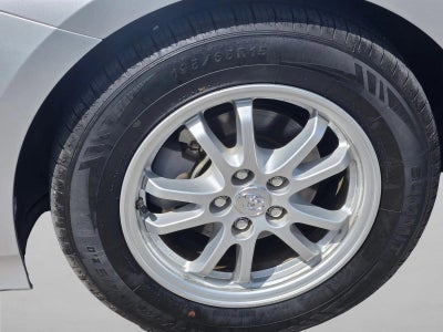 2017 Toyota Prius Three (GS)