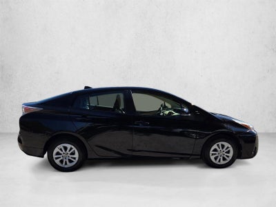 2016 Toyota Prius 5dr HB Two (SE)